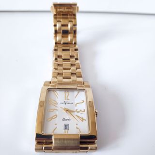 Reloj Paul Versan dorado