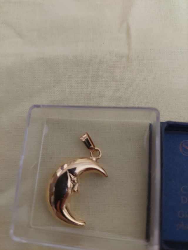 Ciondolo Mezzaluna Oro 24kt