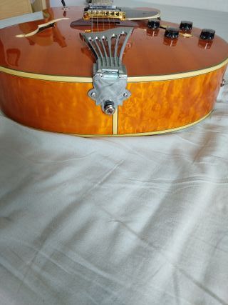 Chitarra Greg Bennet JZ1