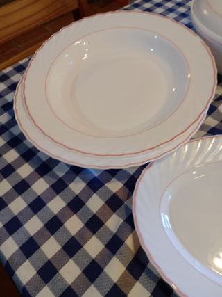 Vajilla Arcopal: Sopera + 2 fuentes