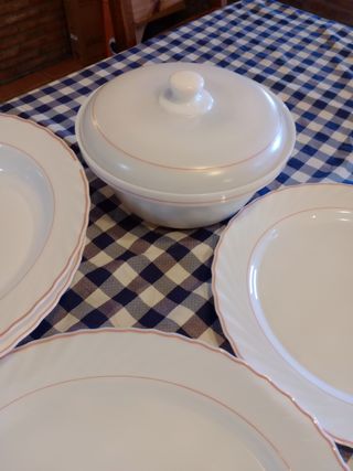 Vajilla Arcopal: Sopera + 2 fuentes