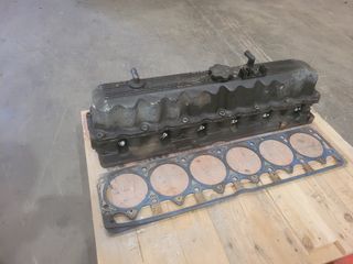 Culata Jeep 4.0 - Colector escape, inyectores 