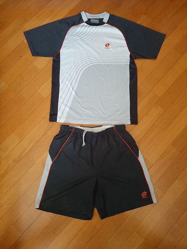 Completo sportivo Lotto tg.M