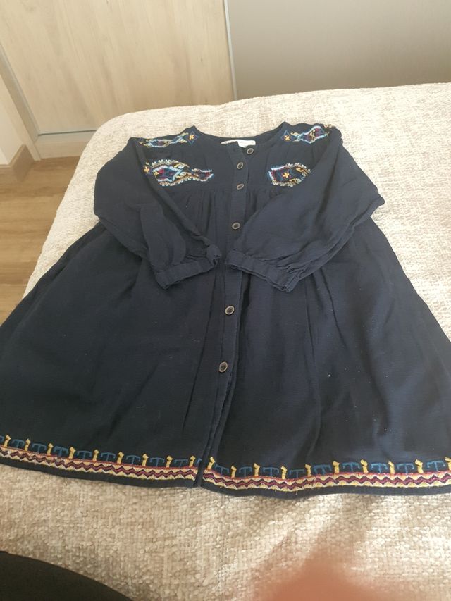 Vestido niña bordado - Zara