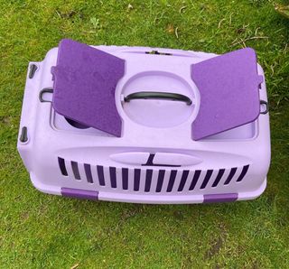 Transportín animales morado