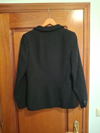 Chaqueta Adolfo Domínguez negra - talla 42