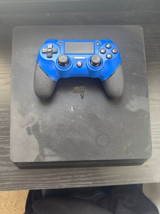 PS4 (PlayStation 4) + mando azul