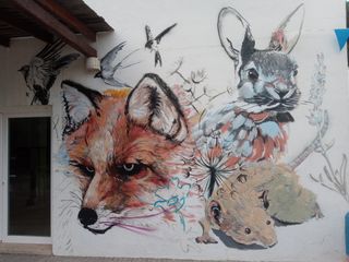 MURALE INFANTILE PER DISEGNO A MANO SU PARETE