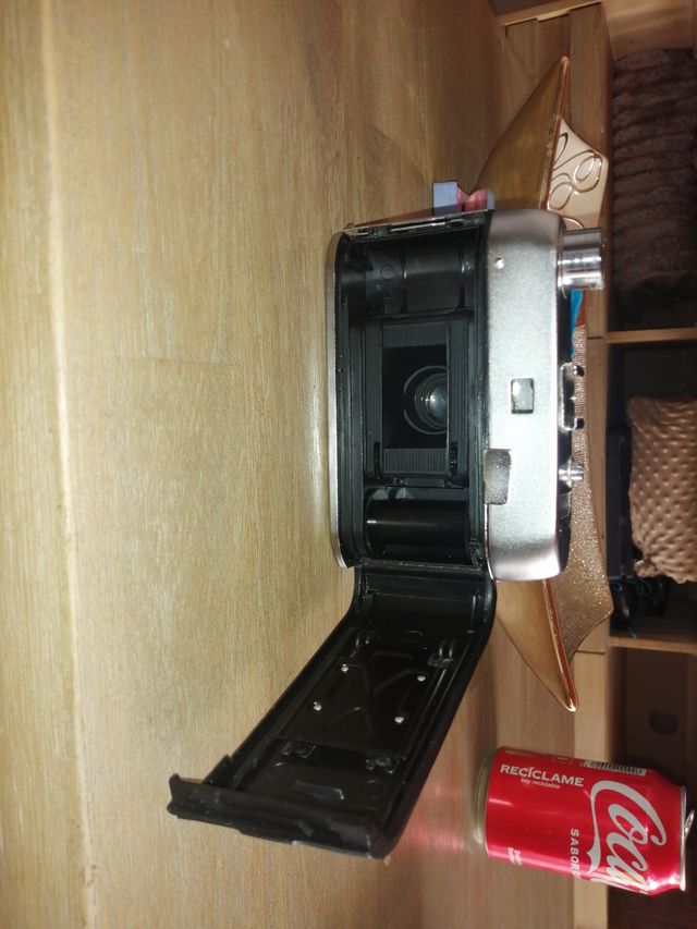 Cámara Halina antigua