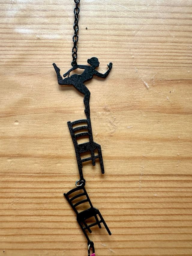 Les Néréides. N2. collar temática Circo