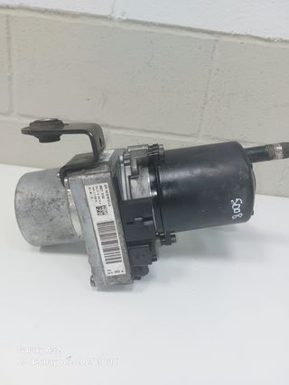 Bomba de dirección Peugeot 5008 2.0HDI 
