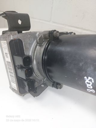 Bomba de dirección Peugeot 5008 2.0HDI 