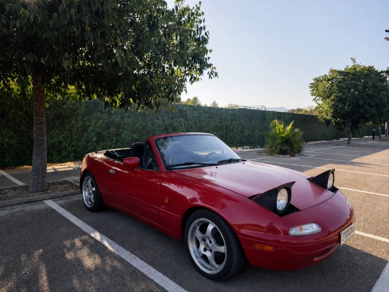 Mazda MX-5 1990 - foto 1