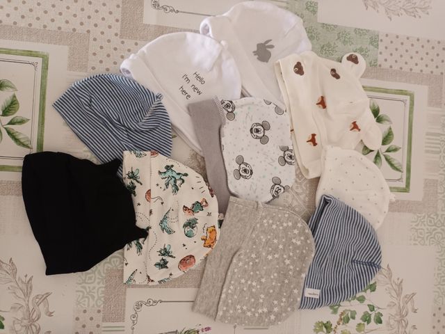 Gorros y manoplas bebé
