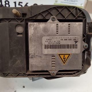 FARO DERECHO SAAB 93 XENON