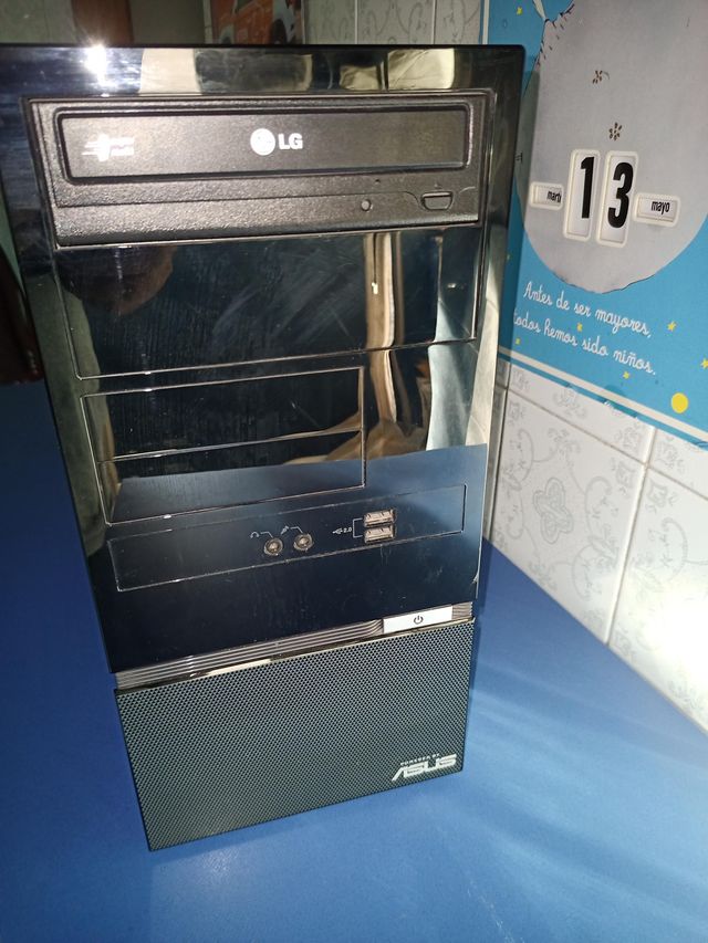 Torre Asus Intel Core 2 Duo