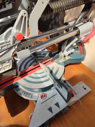 Bosch Professional GCM 8 SJL - Ingletadora 