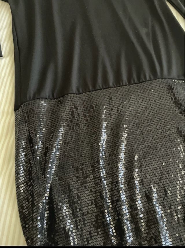 Vestido negro lentejuelas