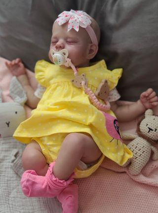 Bebé Reborn niña