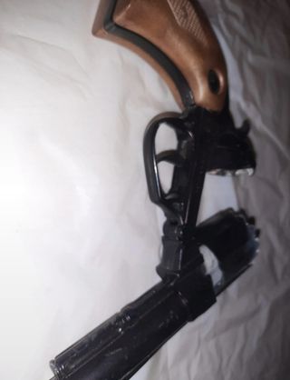 Pistola giocattolo 