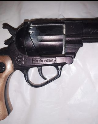 Pistola giocattolo 