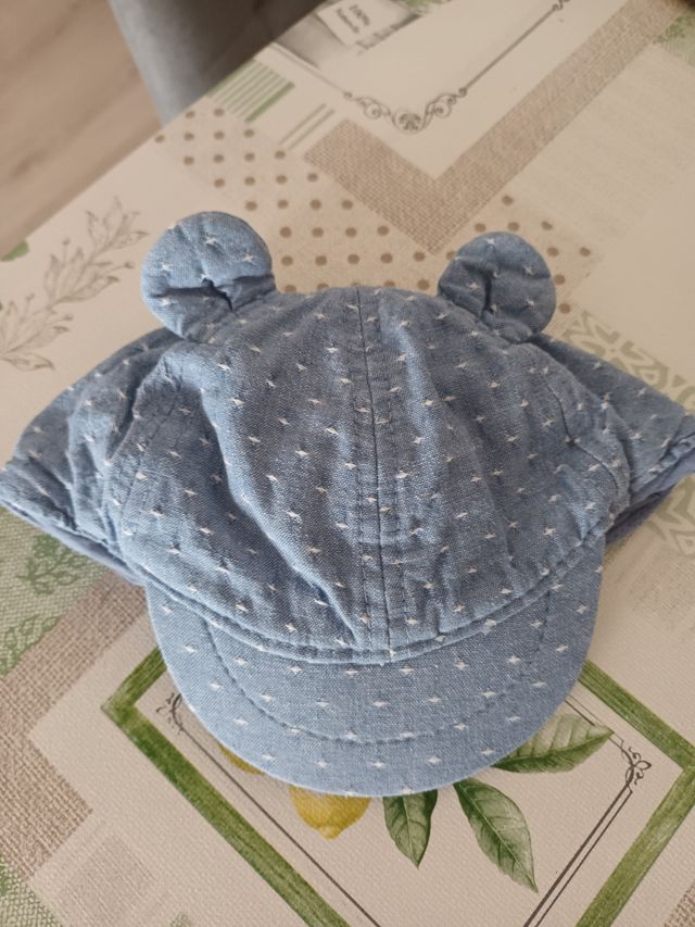 Gorra bebé Kiabi 45