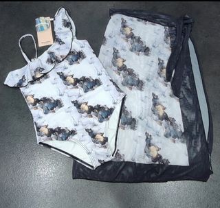 Costume da bagno bimba + pareo 6-8 anni