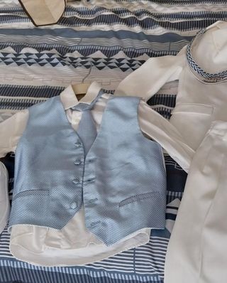 Traje comunión niño blanco azul