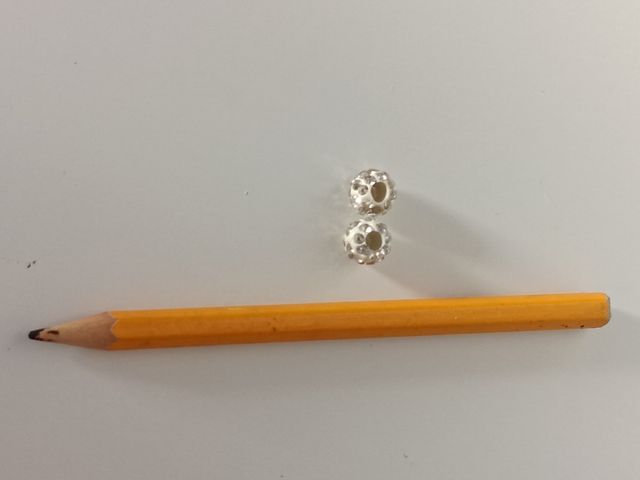 Piccoli ciondoli con brillantini