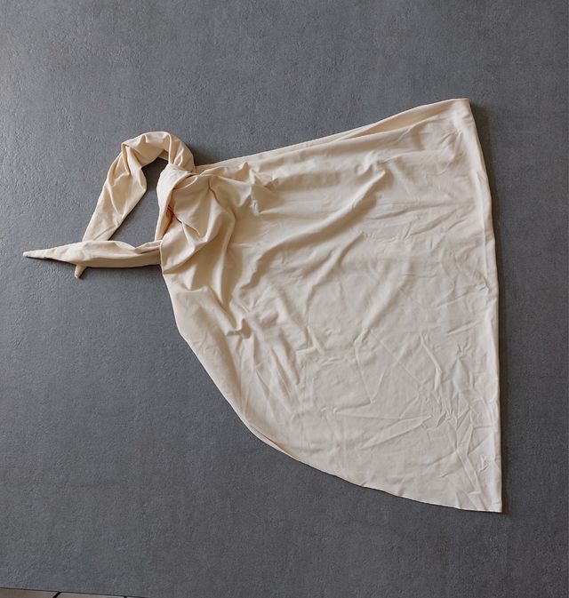 Gonna copricostume beige