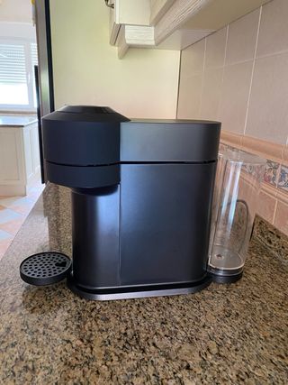 Cafetera Nespresso Krups Vertuo