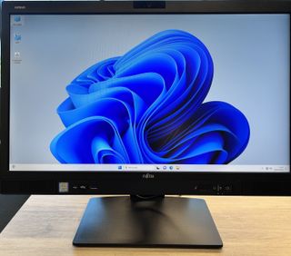 Ordenador Todo en Uno Fujitsu ESPRIMO K558/24AIO17