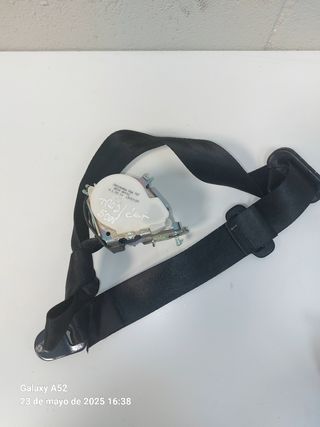 Sinturon de seguridad trasero Peugeot 5008 2.0HDI 