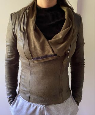 Chaqueta Zara verde oliva - Talla 4