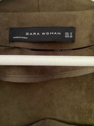 Chaqueta Zara verde oliva - Talla 4