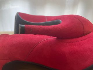 Salones Martinelli rojo guinda tacón 8cm