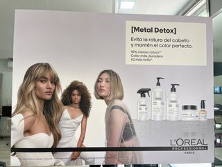 Oficial Peluqueria Jornada Completa