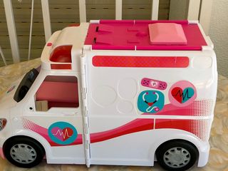 Ambulancia Barbie - Juguete Infantil