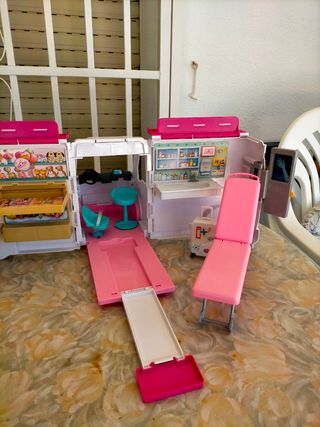 Ambulancia Barbie - Juguete Infantil