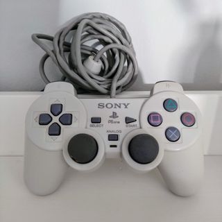 Consola PlayStation 1 slim con mando