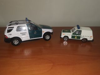 2 Coches Guardia Civil escala 1:43