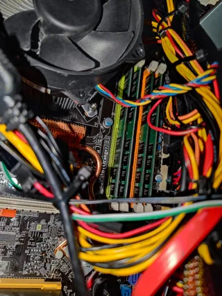 PC completo WIN 10 LTSC, 8Gb, 256 SSD, Quad Core