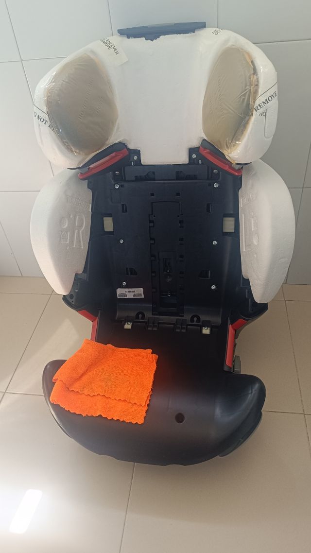 Alquiler silla aeropuerto Sevilla ver descripción