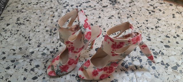 Sandalias tacón rosa-rojo