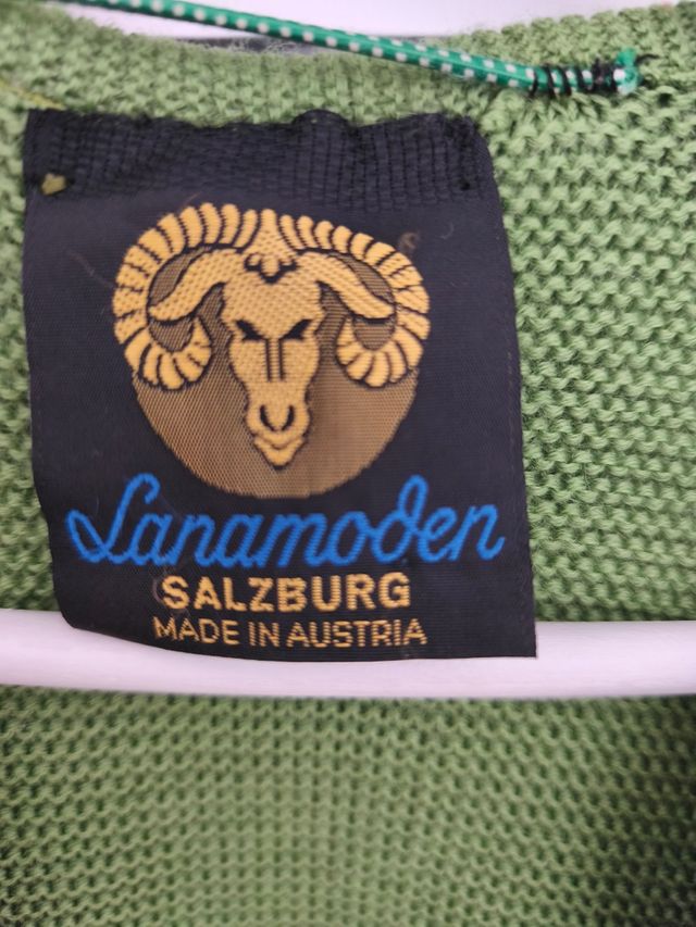 Chaqueta Lanamoden niña verde oliva.
5-6 años