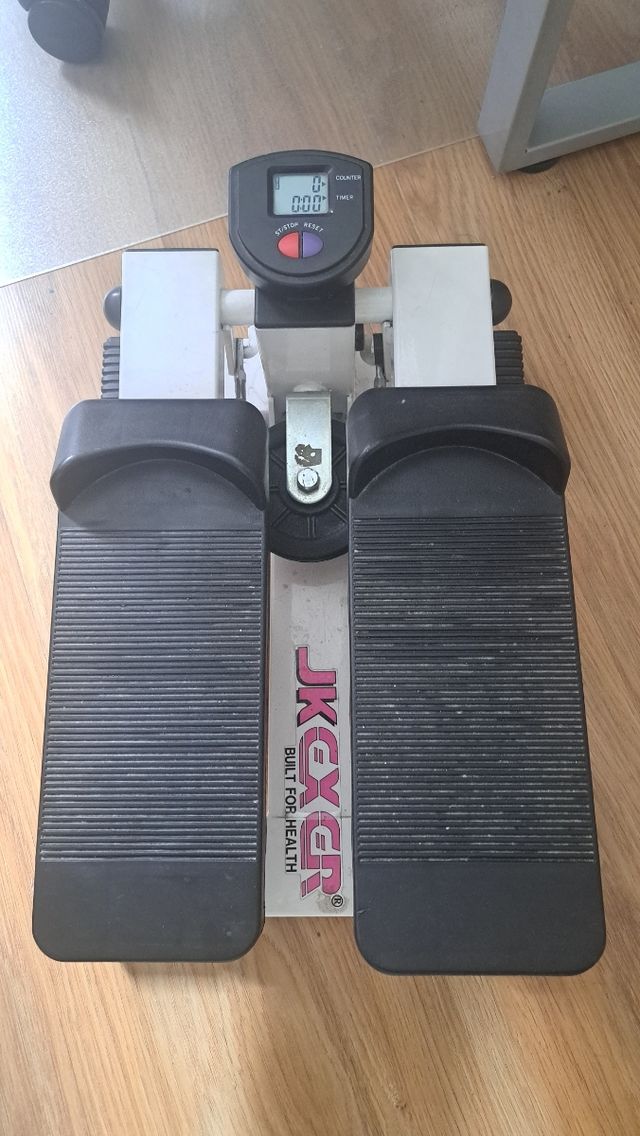 Mini stepper JKexer: ejercicio cardio.