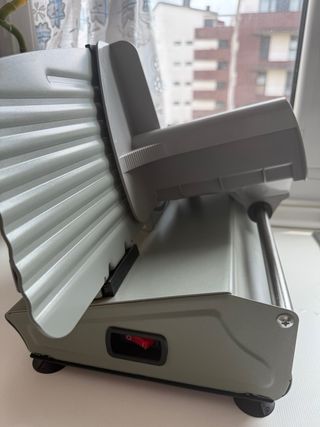 Cortafiambres Küken 180W Acero Inox.