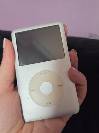 iPod classic 160gb plateado