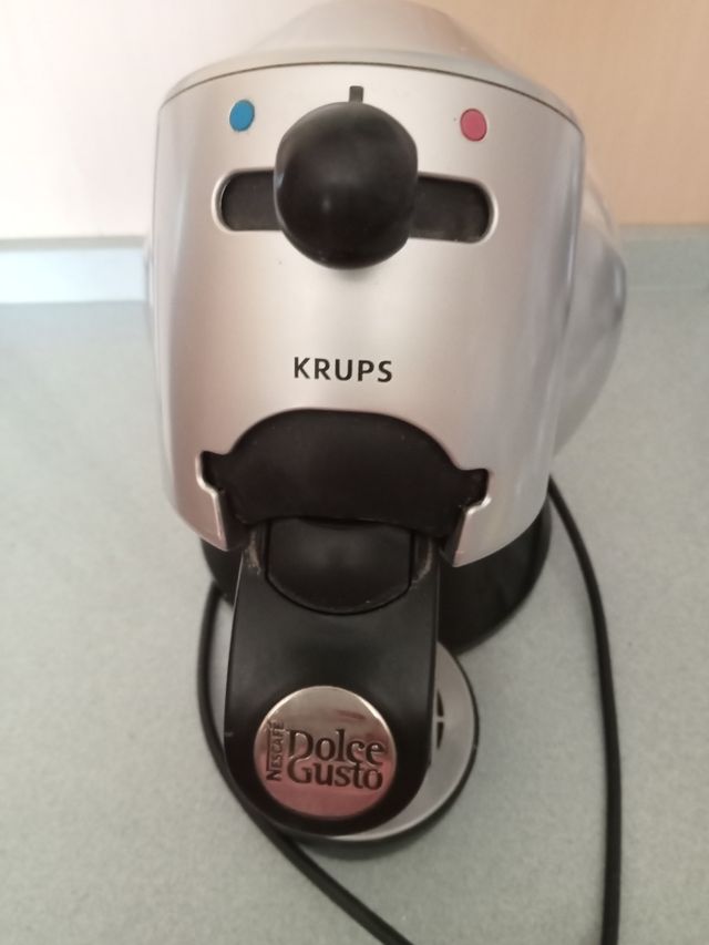 Cafetera Krups Dolce Gusto