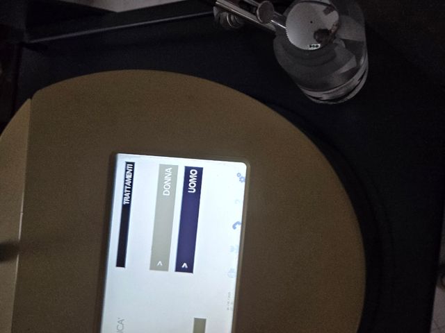 Trattamento Ossigeno: Tricologica VL-1